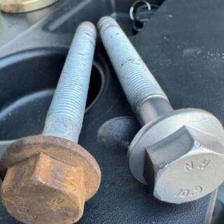 Auto Bolte